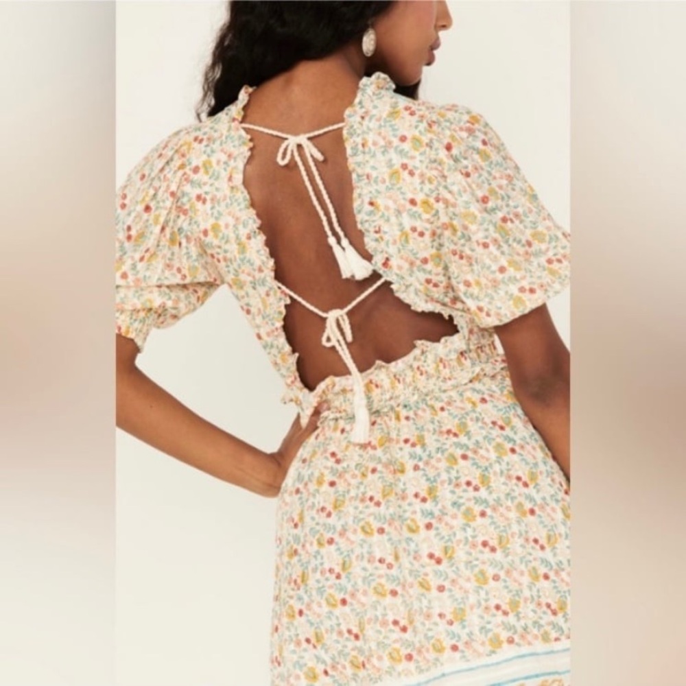 Cleobella Dallas Yellow Floral Print Open Smock Back Tasseled Mini Dress size M - Picture 4 of 9